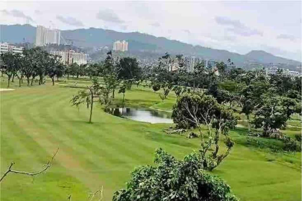 Dreamy 2Br Condo, With A Golf Course View Cebu Exterior foto